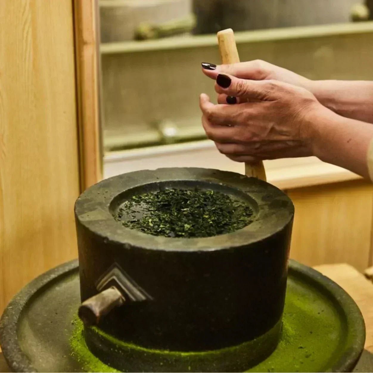 Blog 5 Van theeblad tot matcha: het proces - The Matcha Man