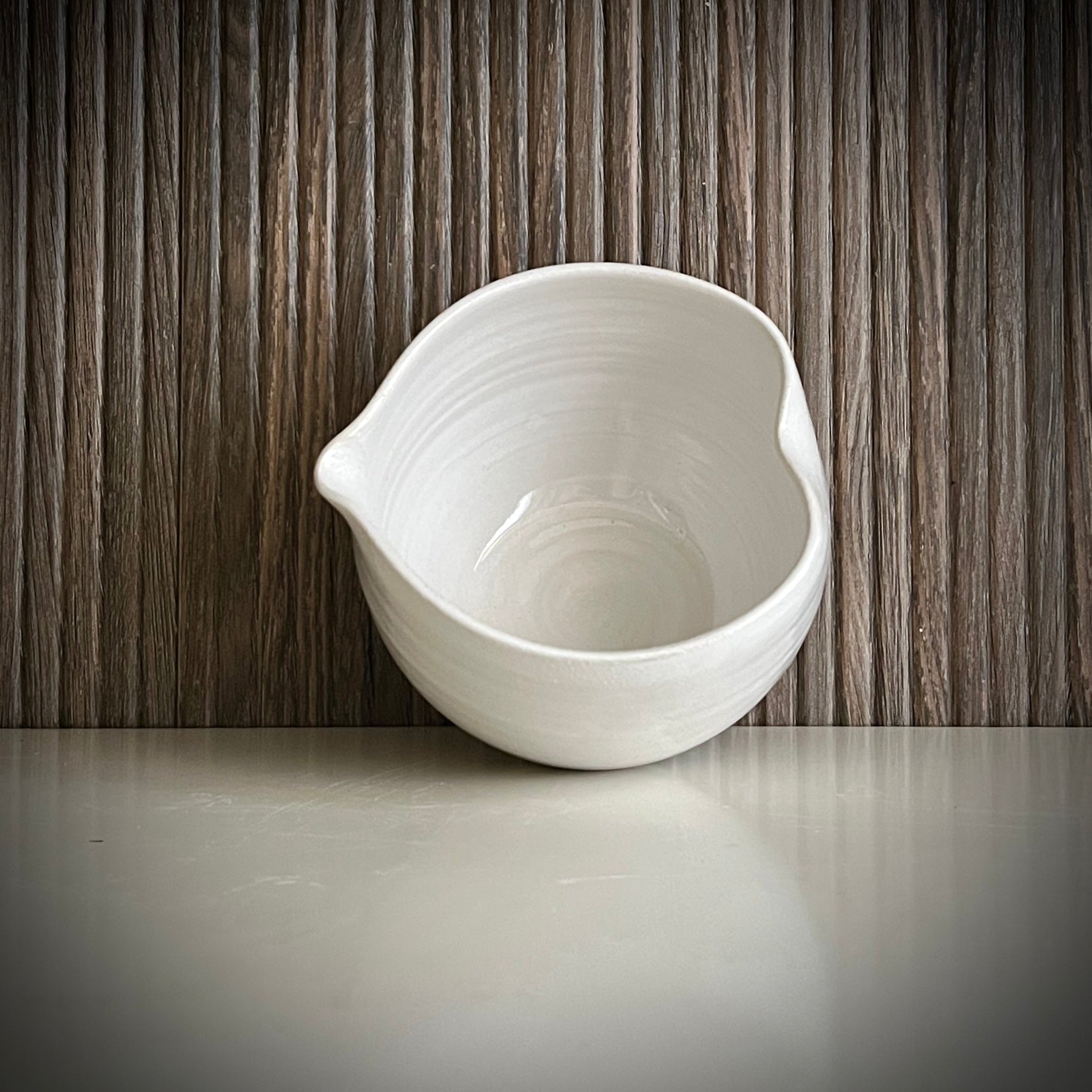 Handgemaakte chawan van Amsterdamse pottenbakkerij - The Matcha Man