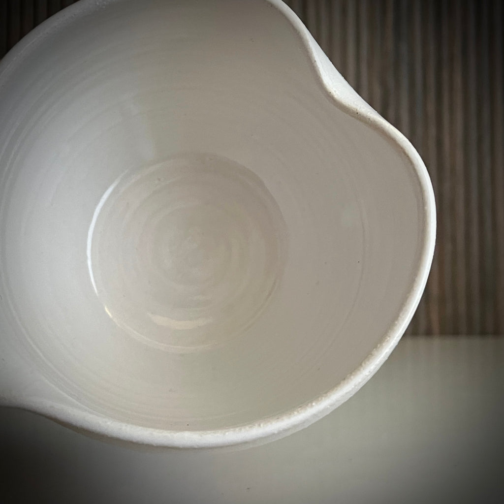 Handgemaakte chawan van Amsterdamse pottenbakkerij - The Matcha Man