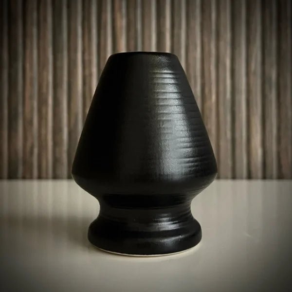 Japanse Wiskhouder Keramiek Zwart - The Matcha Man