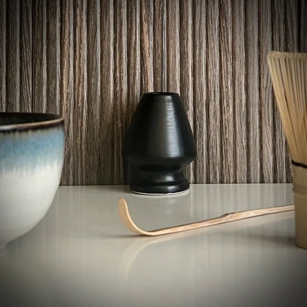 Japanse Wiskhouder Keramiek Zwart - The Matcha Man